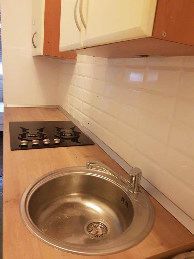 Apartment Sretni Dimnjacar Osijek Eksteriør billede